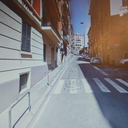 Casa Vacanze Buddy La Tua Base Per Visitare Il Mare Delle Cinque Terre Apartment La Spezia Ngoại thất bức ảnh