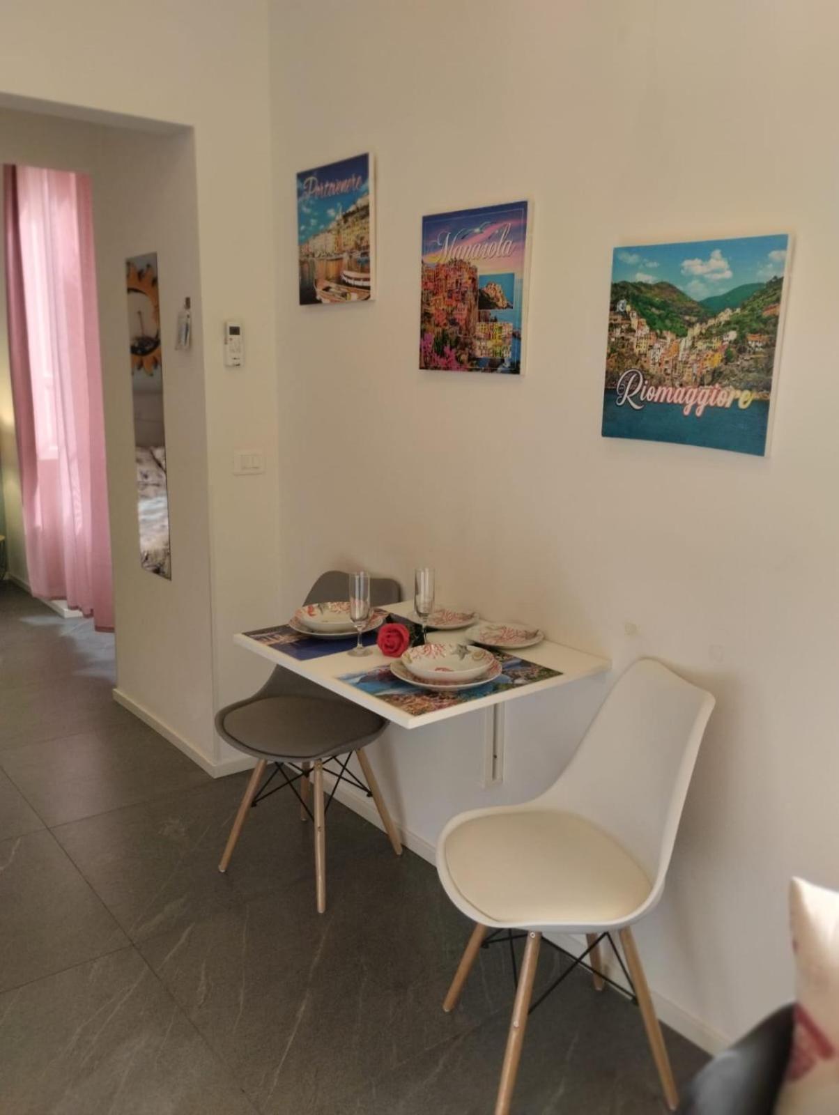 Casa Vacanze Buddy La Tua Base Per Visitare Il Mare Delle Cinque Terre Apartment La Spezia Ngoại thất bức ảnh